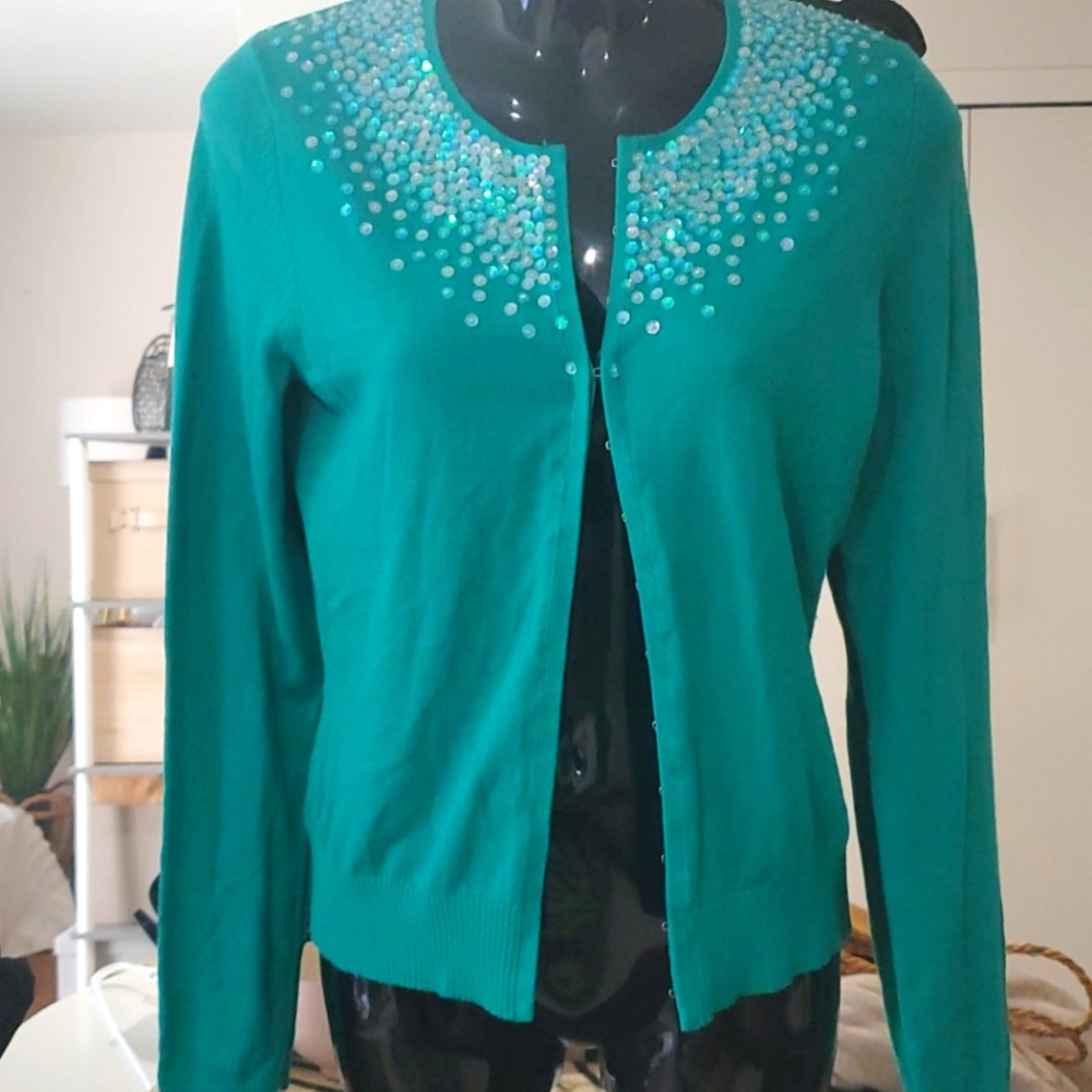 GAP green cardigan sweater